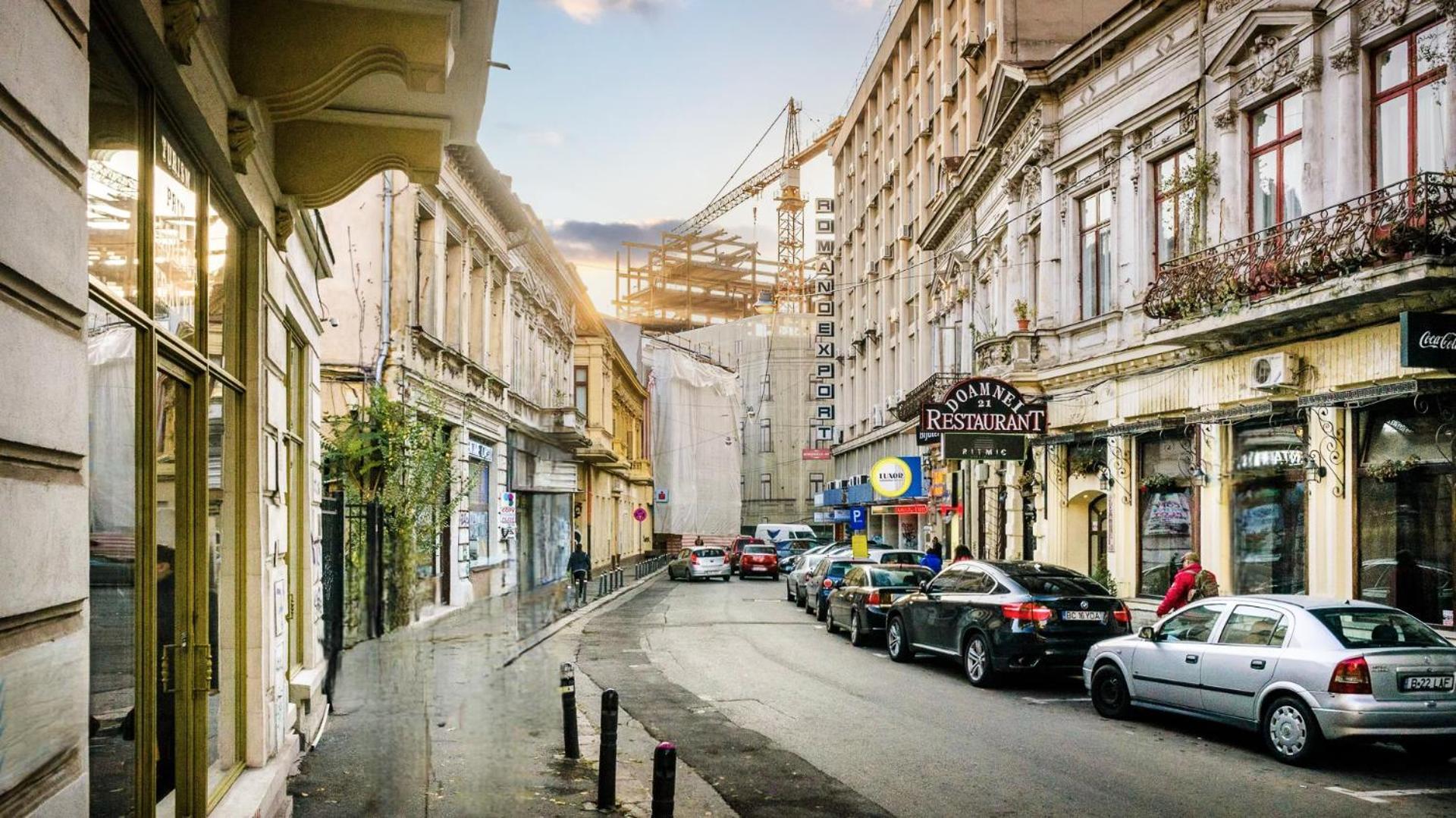 Historic Charm, Modern Comfort - Accommodation In The Heart Of The Old Town Bukarest Kültér fotó