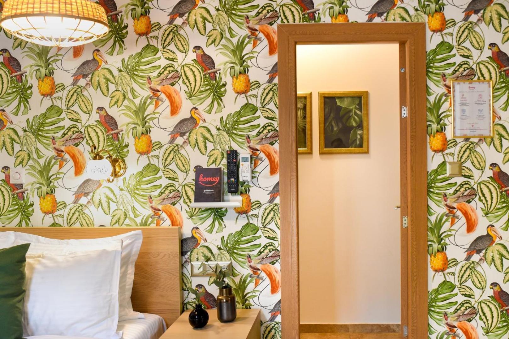 Historic Charm, Modern Comfort - Accommodation In The Heart Of The Old Town Bukarest Szoba fotó